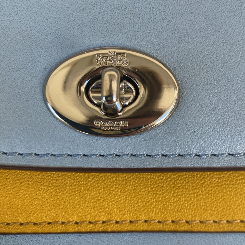 Coach colorblock Turnlock wallet in Coneflower - Picture 6 of 9
